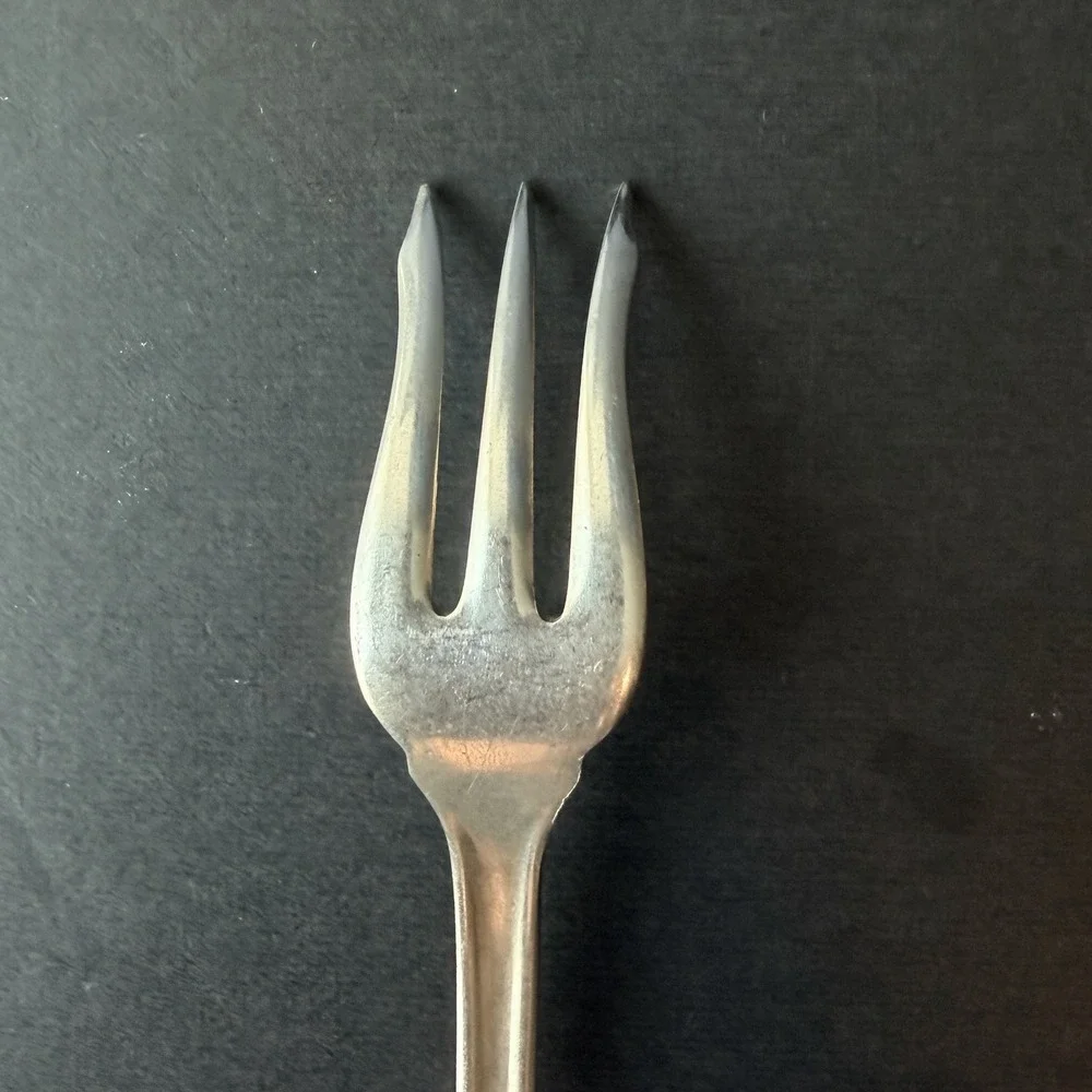FAIRFIELD One Pansy Floral Seafood Cocktail Fork Silver Plate 1913